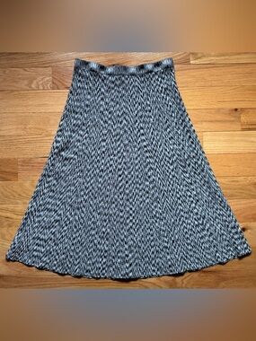 Ann Taylor Skirt, Black and White Knit, Size M